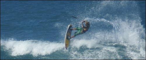 Janek surfing kite