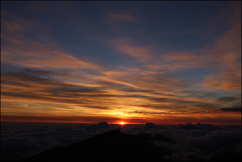 Wschód słońca na szczycie Haleakala