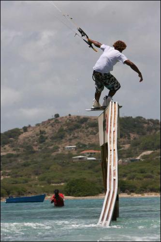 Andre Philip (Cabrinha) slider unhooked one hand