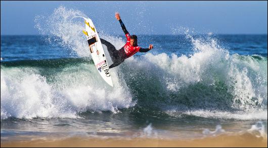 Jordy Smith mimo bólu po niedawnej kontuzji zajął 3 miejsce!